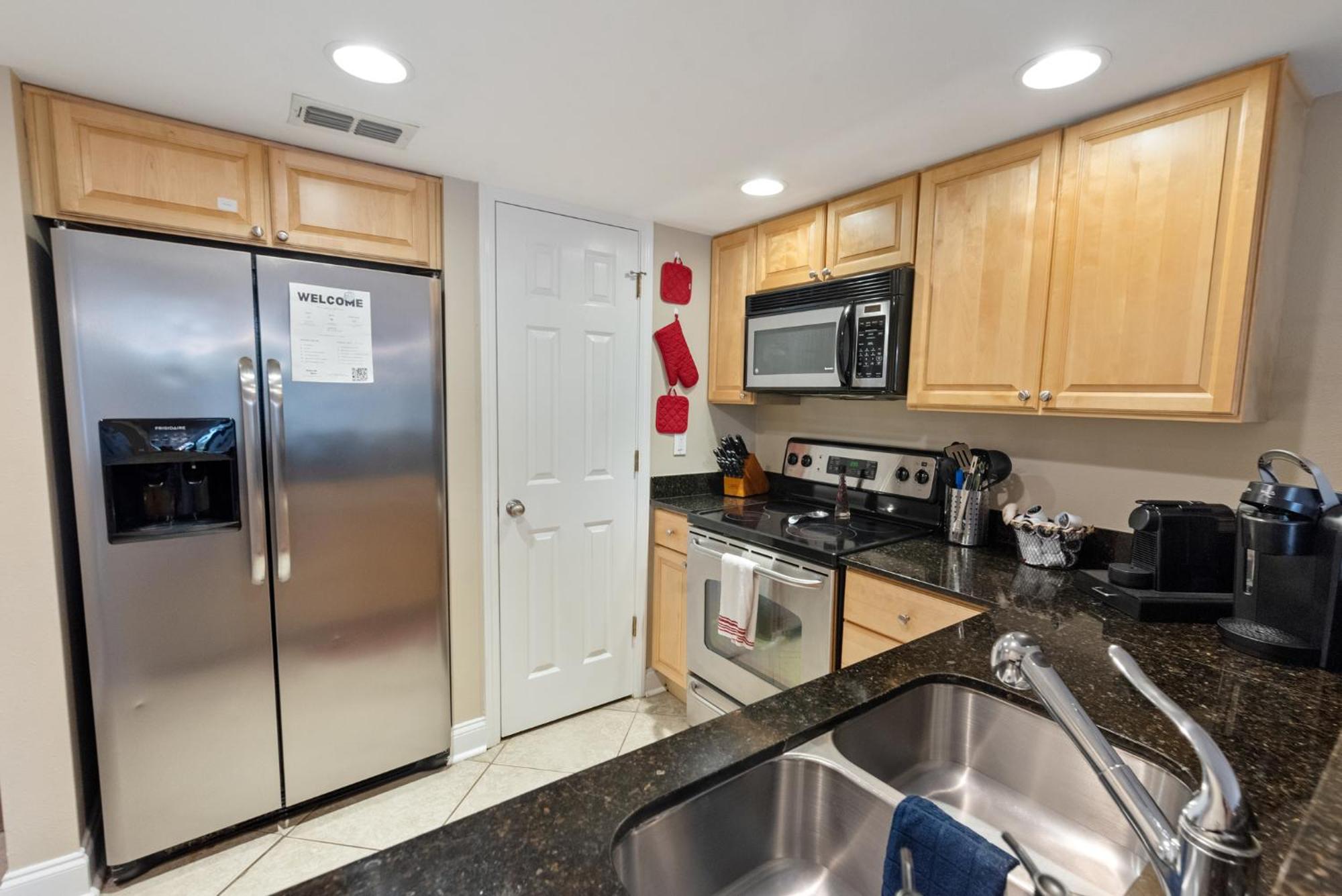 Fun 2 Bed/2 Bath Condo With Pool On Biloxi Beach Exteriér fotografie